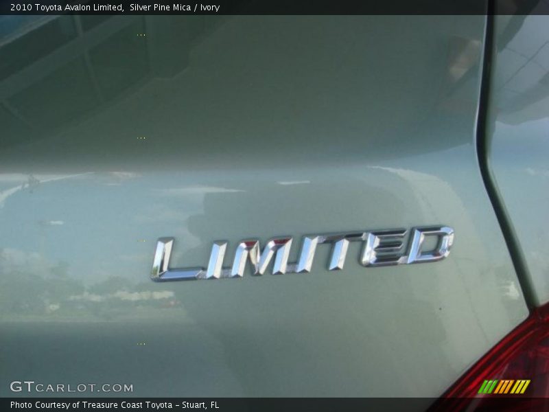 Silver Pine Mica / Ivory 2010 Toyota Avalon Limited