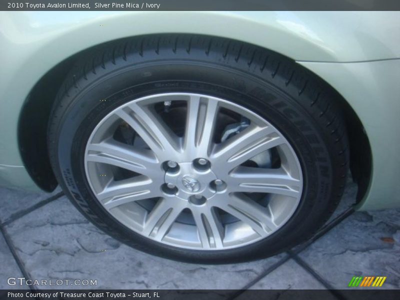 Silver Pine Mica / Ivory 2010 Toyota Avalon Limited