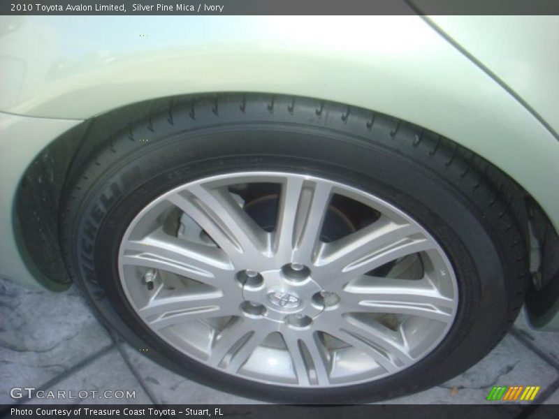 Silver Pine Mica / Ivory 2010 Toyota Avalon Limited