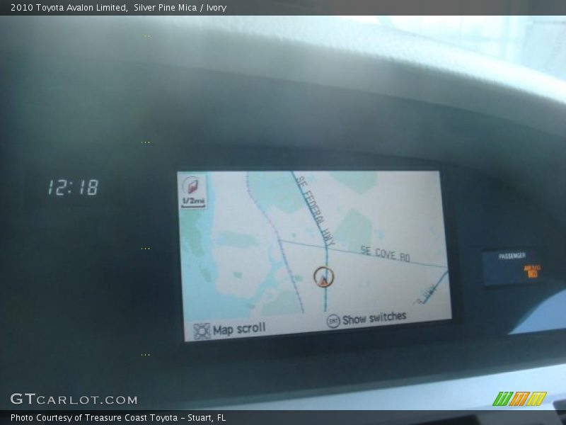 Silver Pine Mica / Ivory 2010 Toyota Avalon Limited