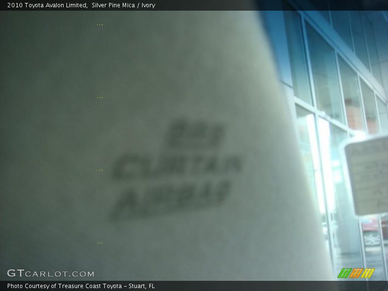 Silver Pine Mica / Ivory 2010 Toyota Avalon Limited