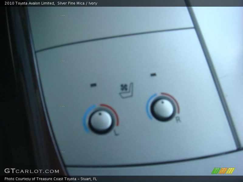 Silver Pine Mica / Ivory 2010 Toyota Avalon Limited