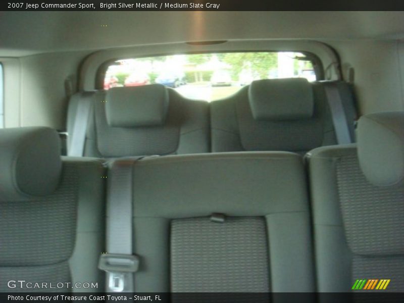 Bright Silver Metallic / Medium Slate Gray 2007 Jeep Commander Sport