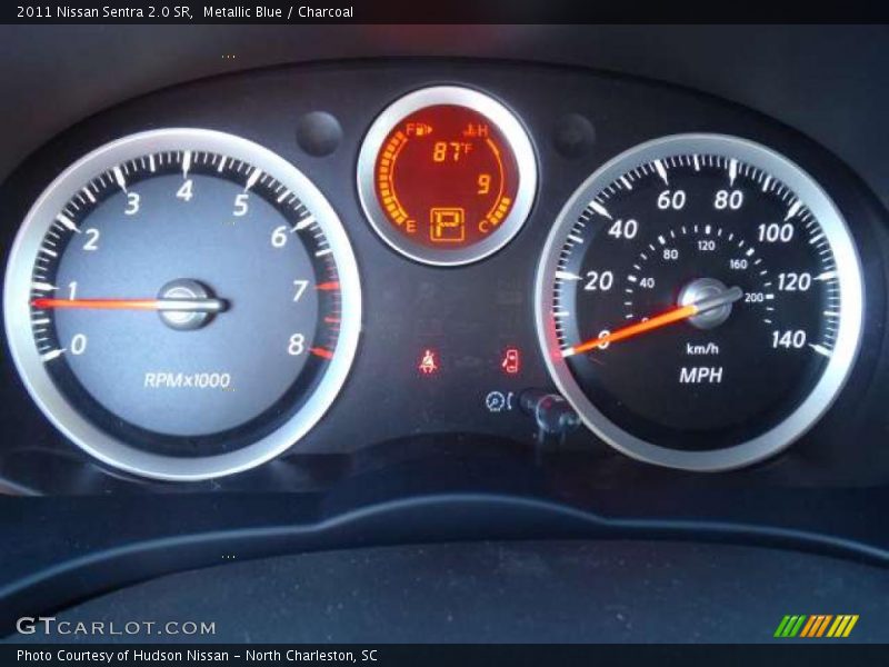 Metallic Blue / Charcoal 2011 Nissan Sentra 2.0 SR