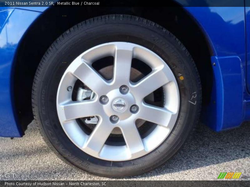 Metallic Blue / Charcoal 2011 Nissan Sentra 2.0 SR