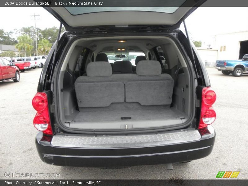  2004 Durango SLT Trunk