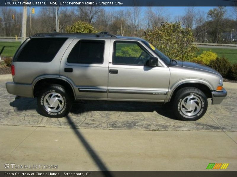 Light Pewter Metallic / Graphite Gray 2000 Chevrolet Blazer LT 4x4