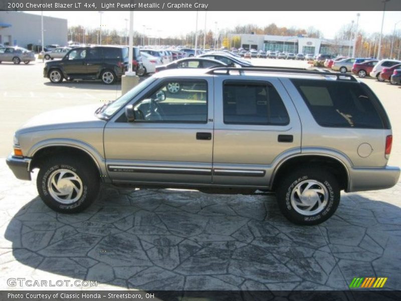 Light Pewter Metallic / Graphite Gray 2000 Chevrolet Blazer LT 4x4