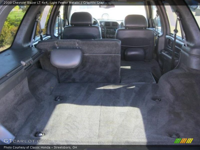 Light Pewter Metallic / Graphite Gray 2000 Chevrolet Blazer LT 4x4