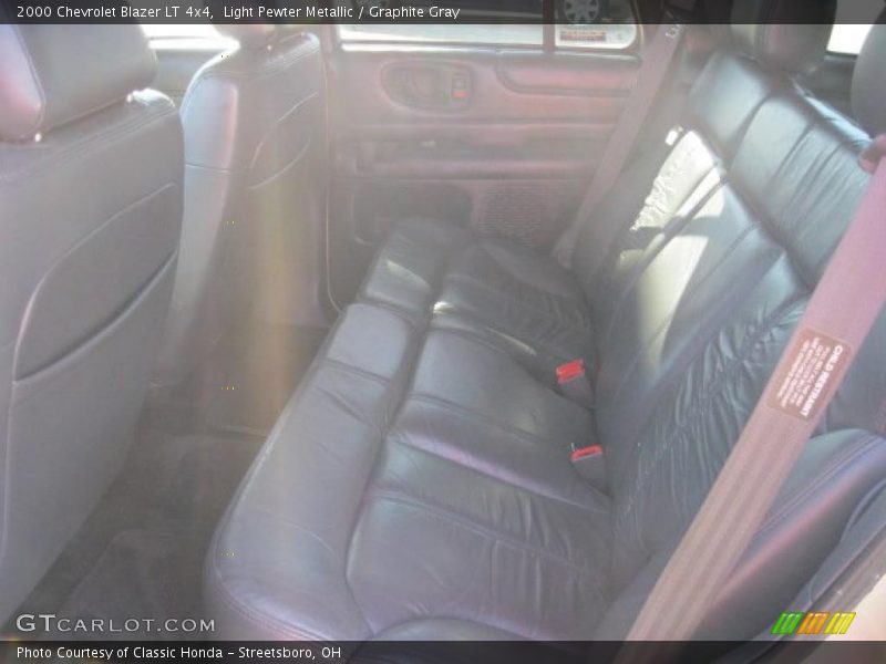 Light Pewter Metallic / Graphite Gray 2000 Chevrolet Blazer LT 4x4