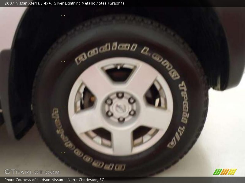 Silver Lightning Metallic / Steel/Graphite 2007 Nissan Xterra S 4x4