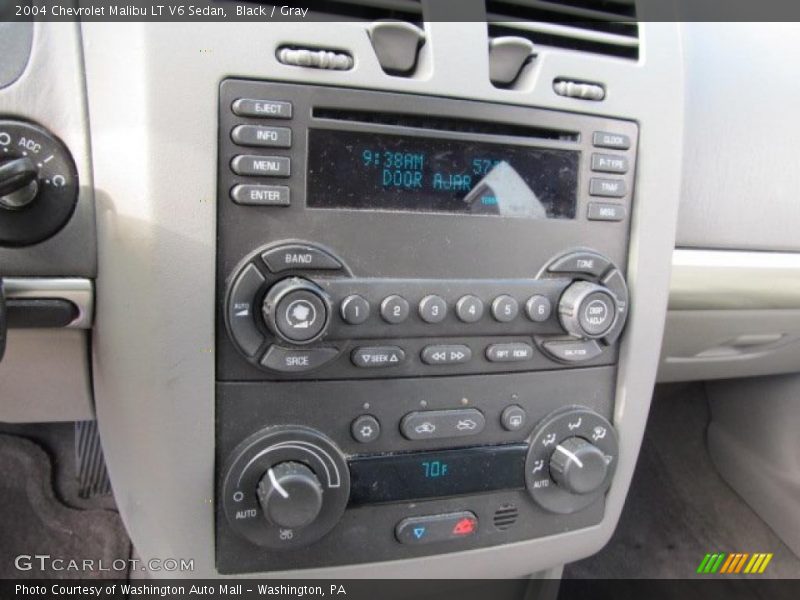 Controls of 2004 Malibu LT V6 Sedan
