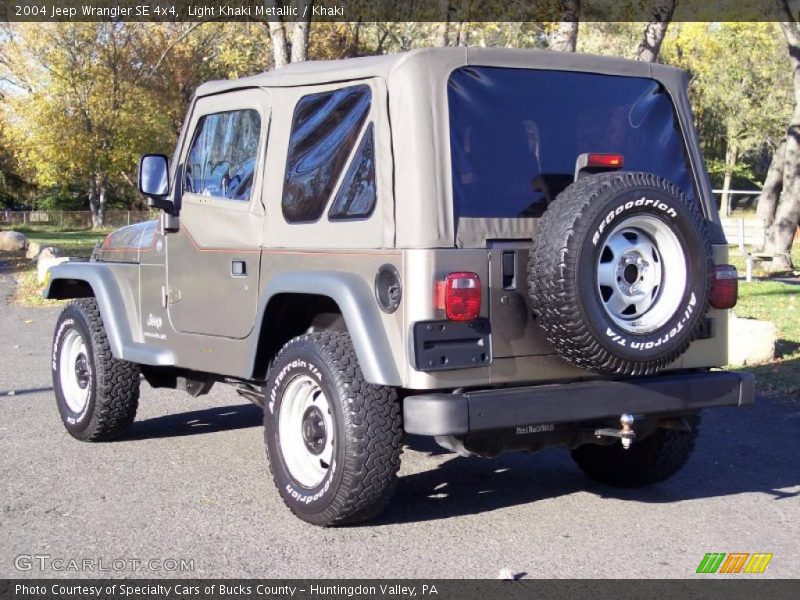 Light Khaki Metallic / Khaki 2004 Jeep Wrangler SE 4x4