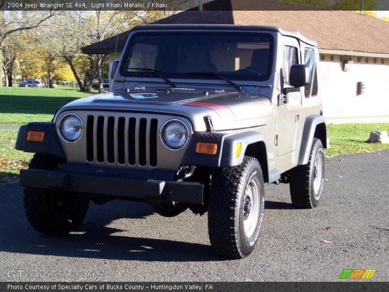 Light Khaki Metallic / Khaki 2004 Jeep Wrangler SE 4x4