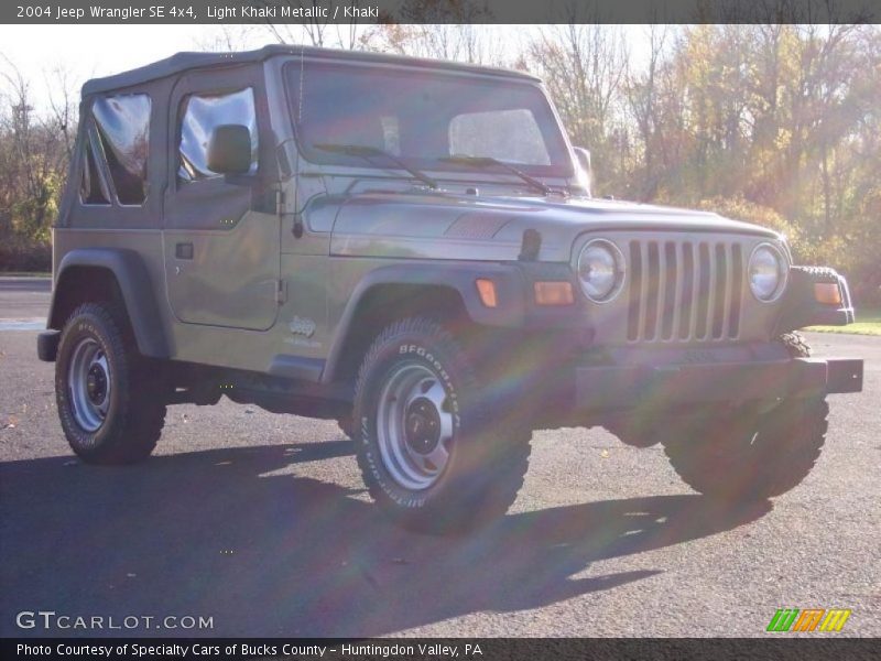 Light Khaki Metallic / Khaki 2004 Jeep Wrangler SE 4x4