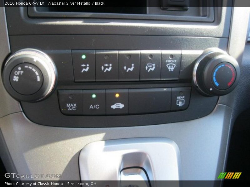 Controls of 2010 CR-V LX