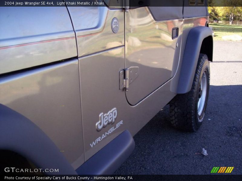 Light Khaki Metallic / Khaki 2004 Jeep Wrangler SE 4x4