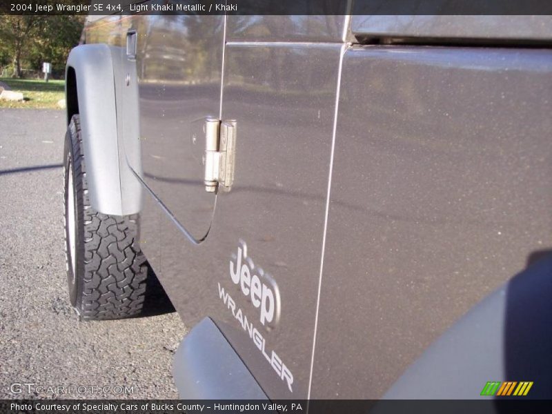 Light Khaki Metallic / Khaki 2004 Jeep Wrangler SE 4x4