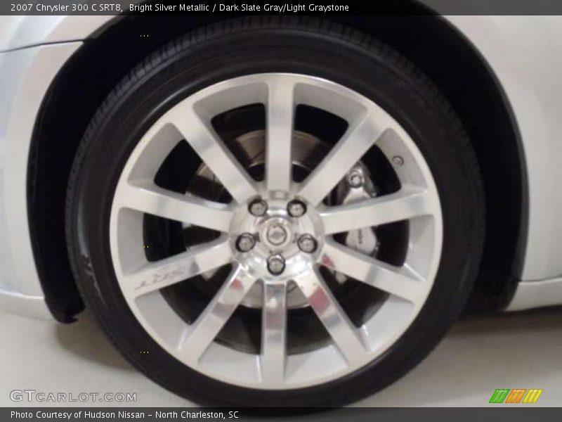  2007 300 C SRT8 Wheel