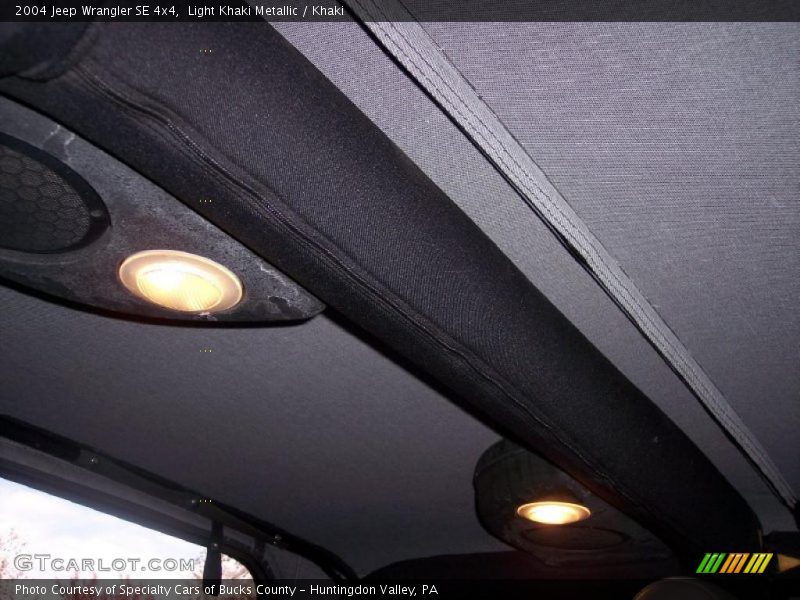 Light Khaki Metallic / Khaki 2004 Jeep Wrangler SE 4x4