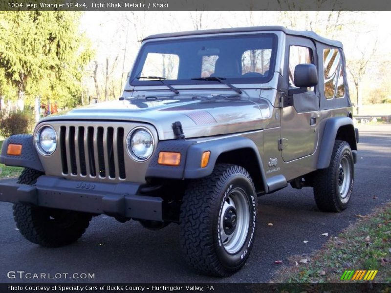 Light Khaki Metallic / Khaki 2004 Jeep Wrangler SE 4x4