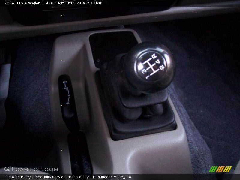  2004 Wrangler SE 4x4 5 Speed Manual Shifter