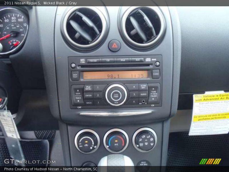 Wicked Black / Gray 2011 Nissan Rogue S