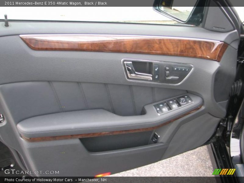 Door Panel of 2011 E 350 4Matic Wagon
