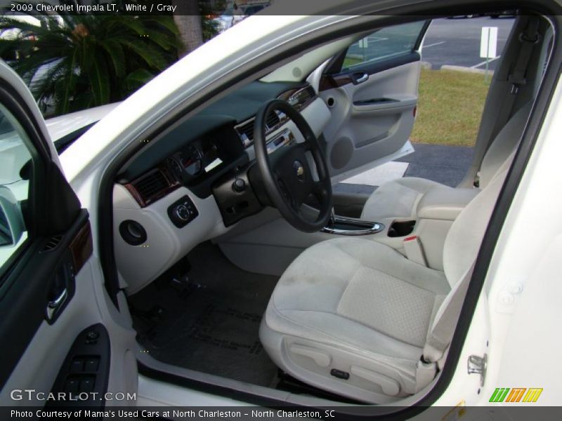 White / Gray 2009 Chevrolet Impala LT