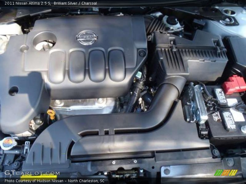 Brilliant Silver / Charcoal 2011 Nissan Altima 2.5 S