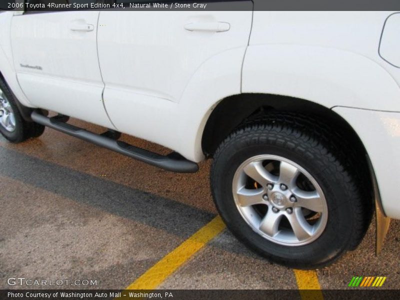 Natural White / Stone Gray 2006 Toyota 4Runner Sport Edition 4x4