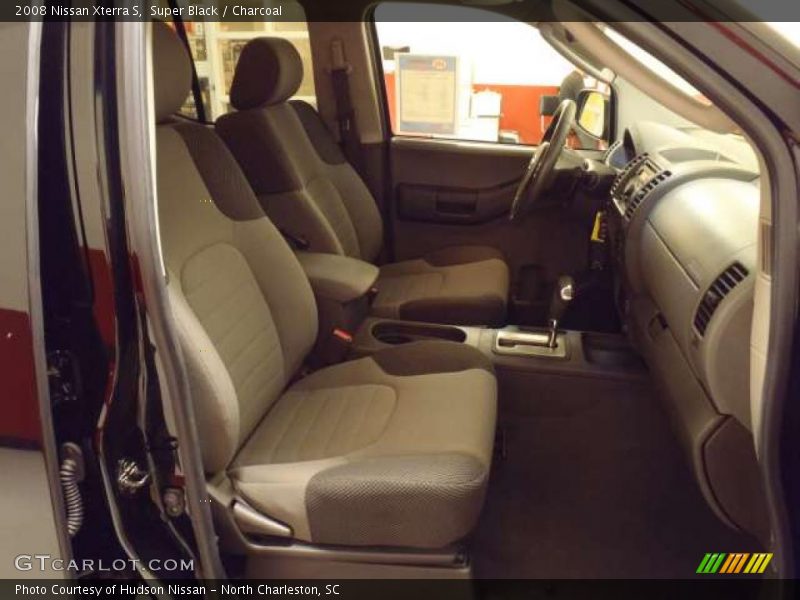 Super Black / Charcoal 2008 Nissan Xterra S