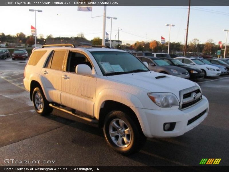 Front 3/4 View of 2006 4Runner Sport Edition 4x4