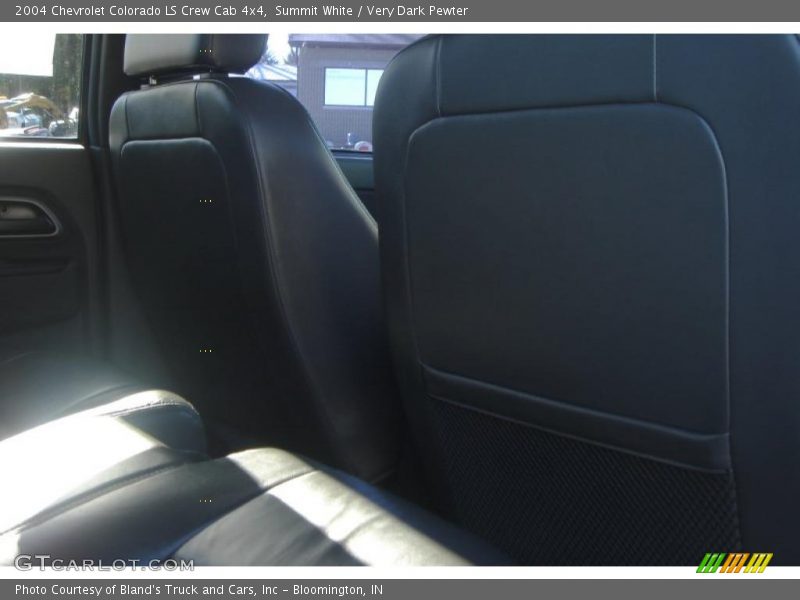 Summit White / Very Dark Pewter 2004 Chevrolet Colorado LS Crew Cab 4x4