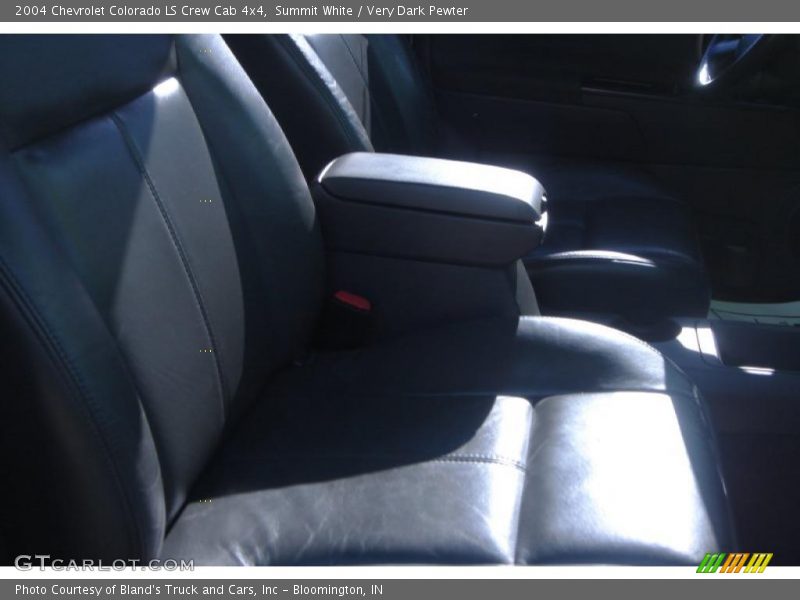 Summit White / Very Dark Pewter 2004 Chevrolet Colorado LS Crew Cab 4x4
