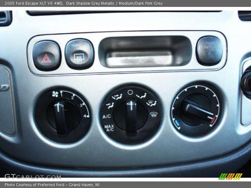 Dark Shadow Grey Metallic / Medium/Dark Flint Grey 2005 Ford Escape XLT V6 4WD