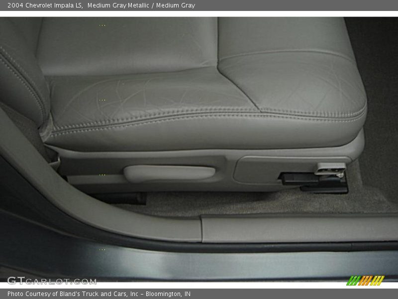 Medium Gray Metallic / Medium Gray 2004 Chevrolet Impala LS