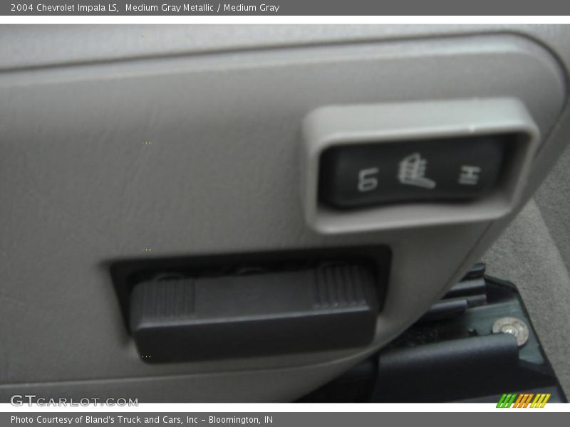 Medium Gray Metallic / Medium Gray 2004 Chevrolet Impala LS