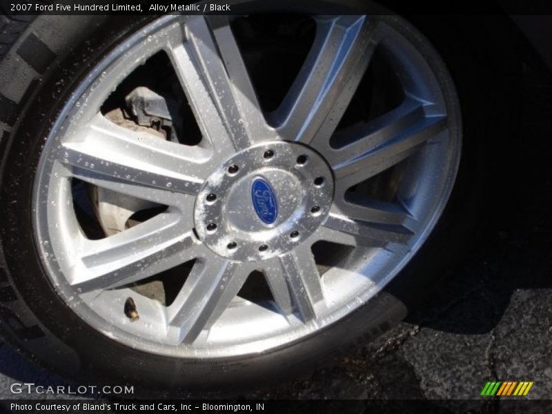 Alloy Metallic / Black 2007 Ford Five Hundred Limited