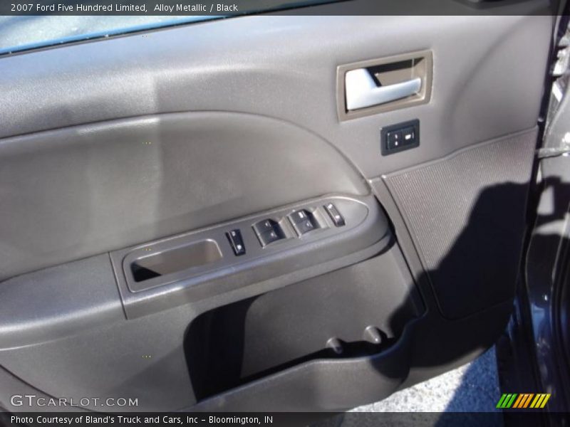 Alloy Metallic / Black 2007 Ford Five Hundred Limited