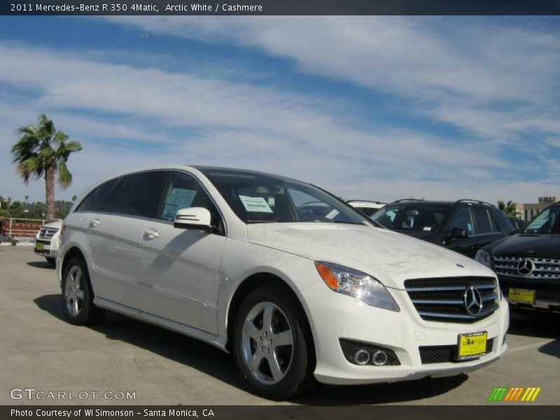 Arctic White / Cashmere 2011 Mercedes-Benz R 350 4Matic