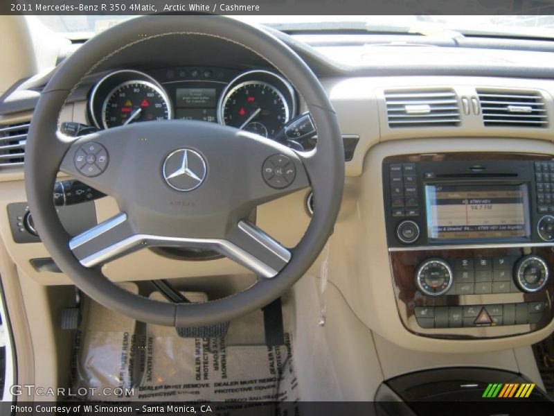  2011 R 350 4Matic Cashmere Interior