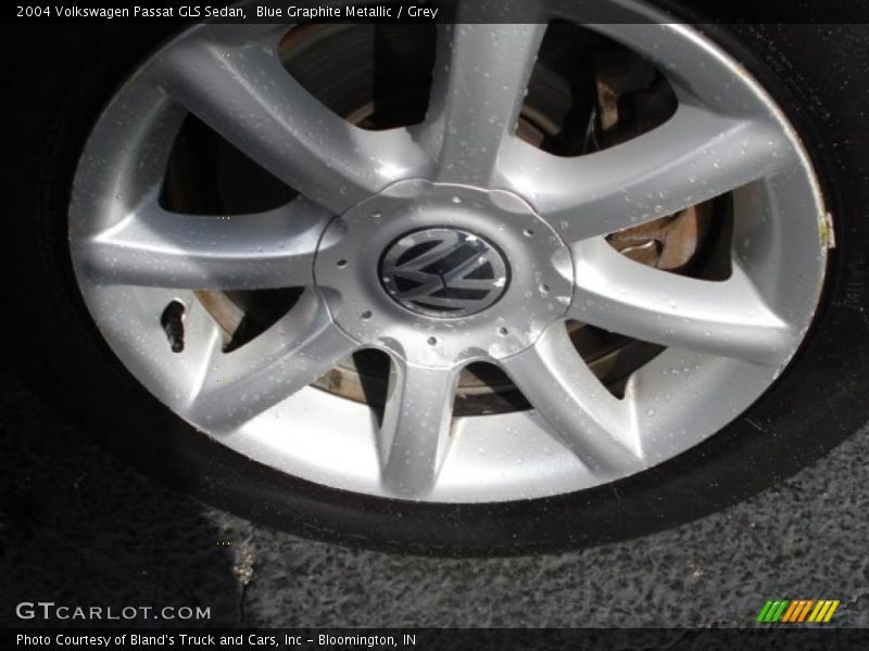 Blue Graphite Metallic / Grey 2004 Volkswagen Passat GLS Sedan