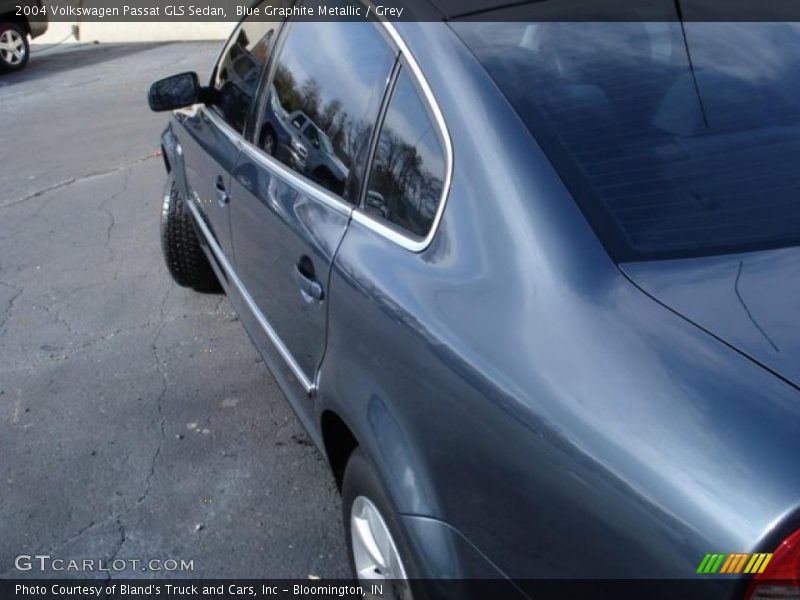 Blue Graphite Metallic / Grey 2004 Volkswagen Passat GLS Sedan