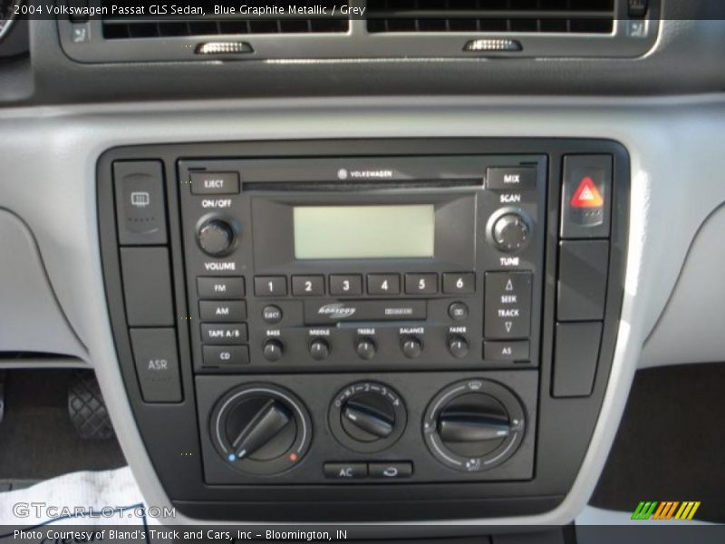 Blue Graphite Metallic / Grey 2004 Volkswagen Passat GLS Sedan