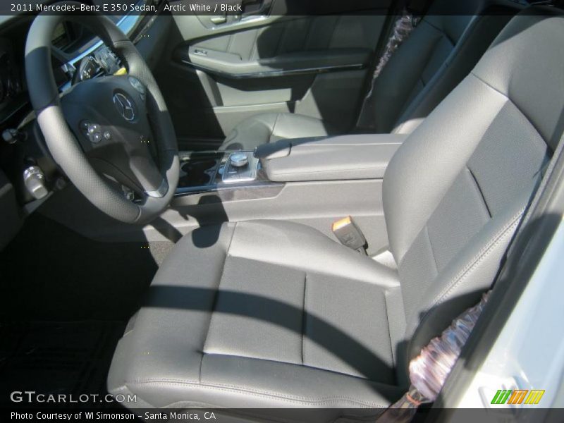 Arctic White / Black 2011 Mercedes-Benz E 350 Sedan