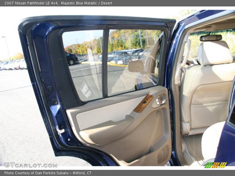Majestic Blue Metallic / Desert 2007 Nissan Pathfinder LE 4x4