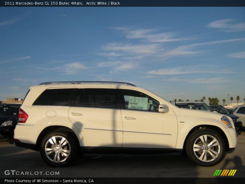 Arctic White / Black 2011 Mercedes-Benz GL 350 Blutec 4Matic