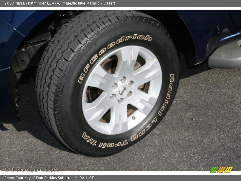 Majestic Blue Metallic / Desert 2007 Nissan Pathfinder LE 4x4