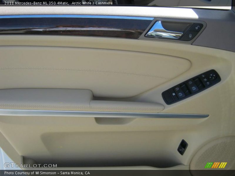 Arctic White / Cashmere 2011 Mercedes-Benz ML 350 4Matic